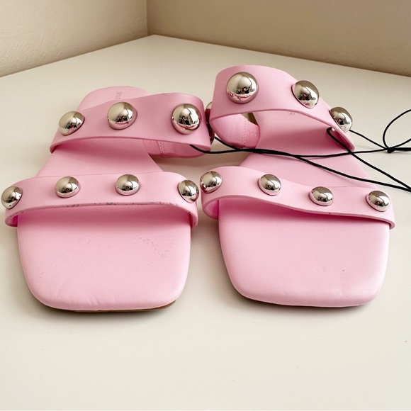 Marc Fisher Pink Studded Sandals 8 NWOT - Picture 3 of 5